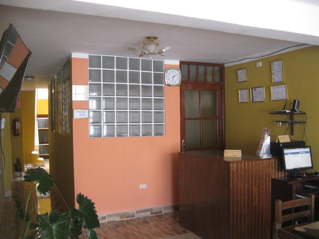 Posada Gino Pisco Exterior photo